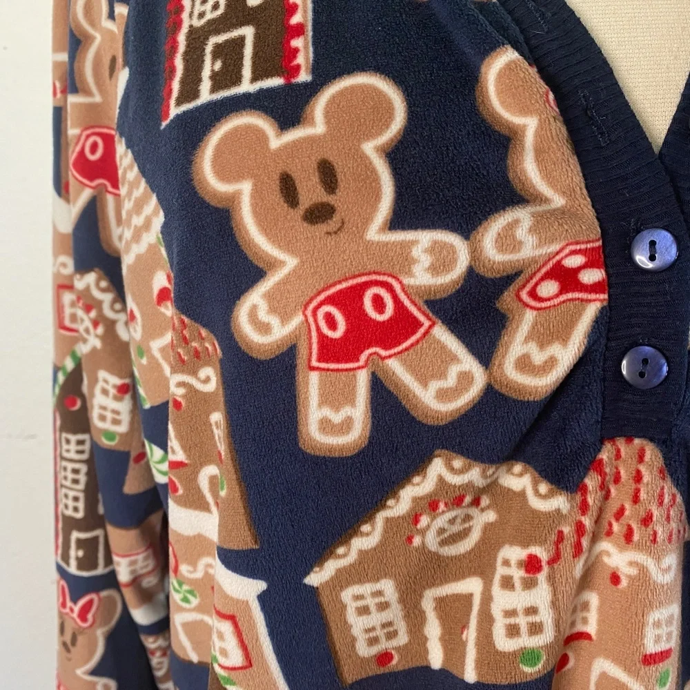 Disney Micky Mouse XL (16-18) Gingerbread Pajama Top Super Soft Long Sleeves